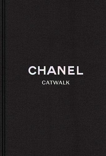 Chanel: Catwalk Book